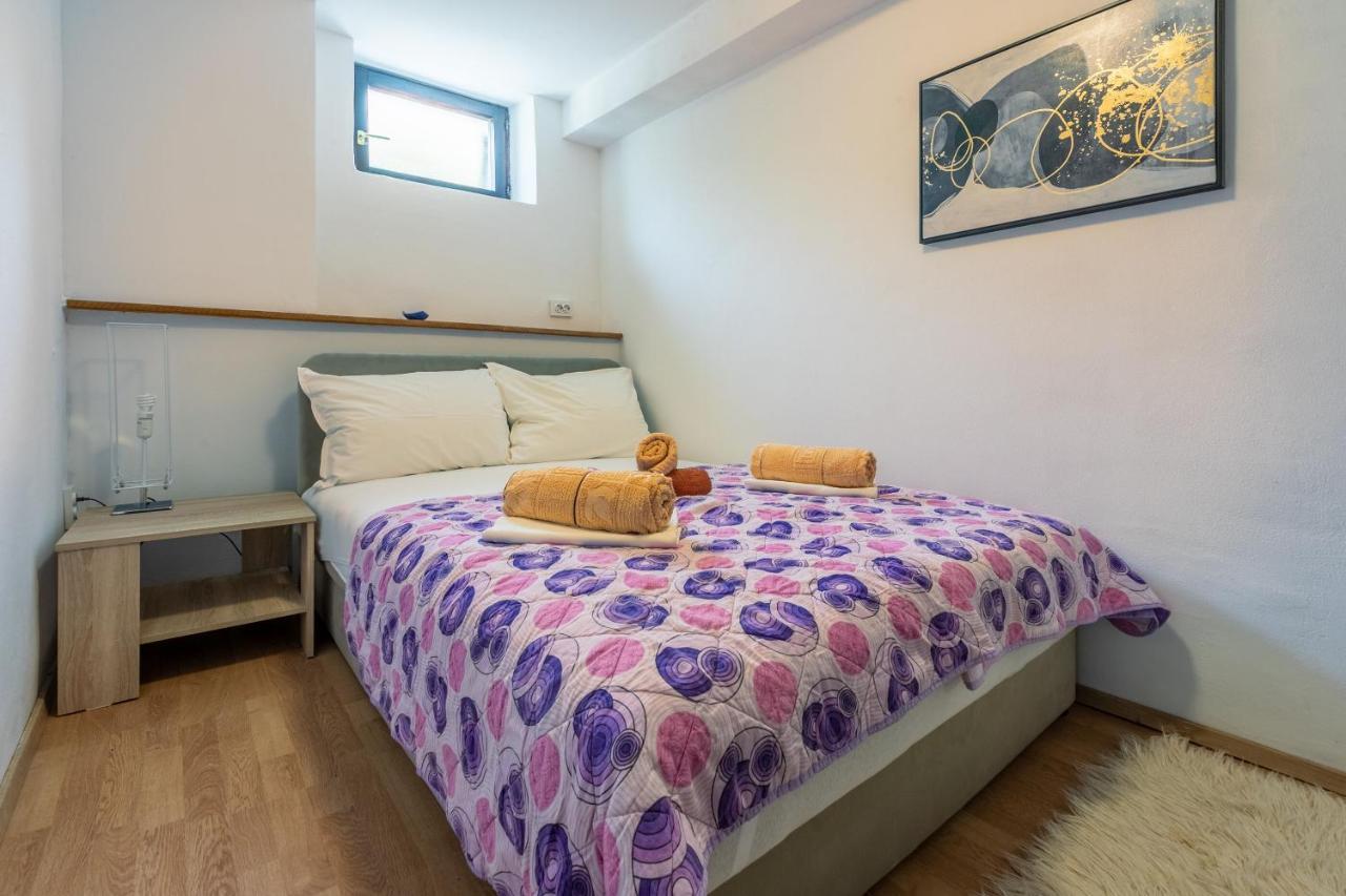 Apartments Zec Selce Eksteriør bilde