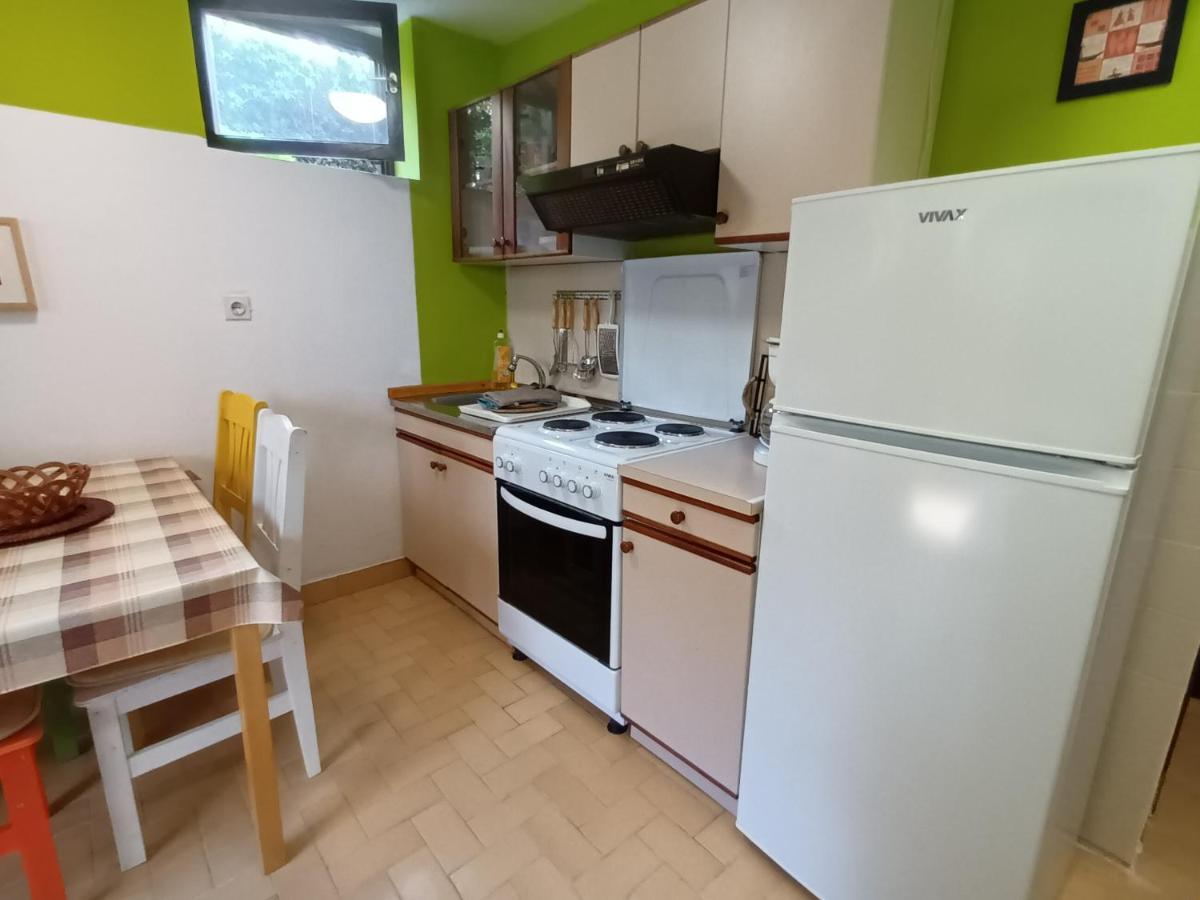 Apartments Zec Selce Eksteriør bilde